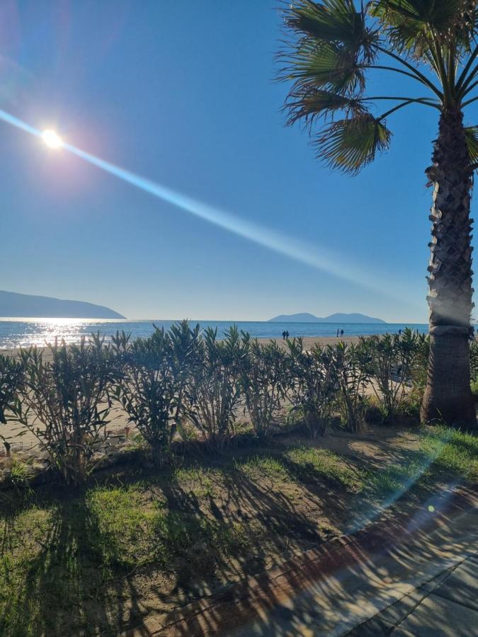 Vila Soleil Vlorë エクステリア 写真