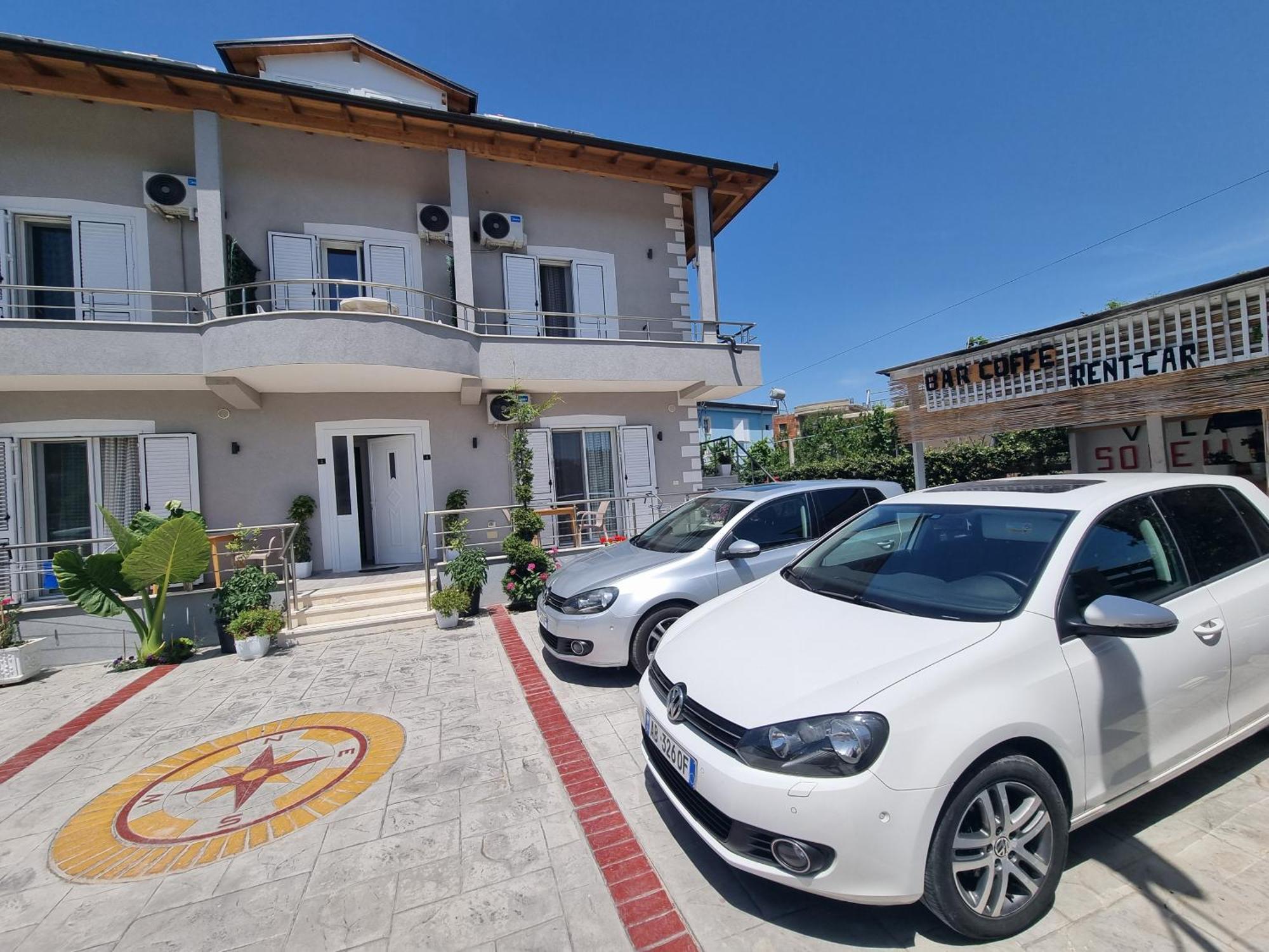 Vila Soleil Vlorë エクステリア 写真