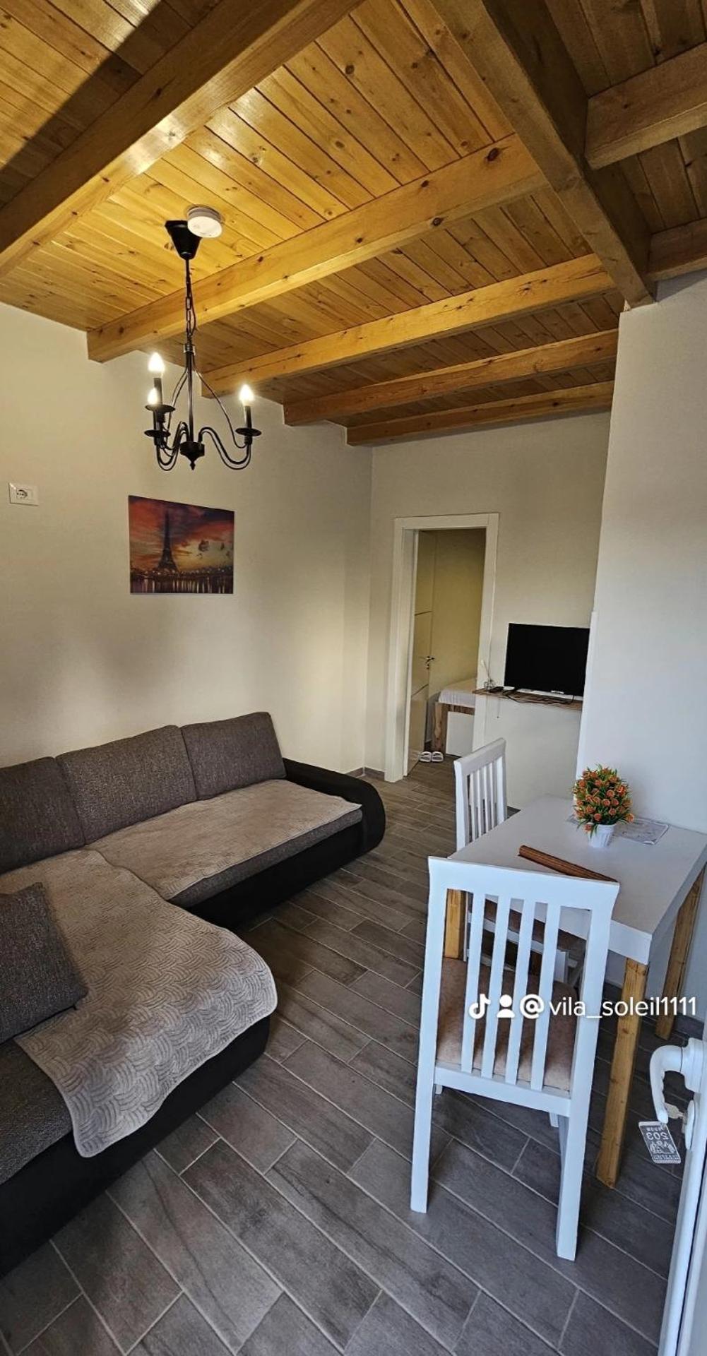 Vila Soleil Vlorë エクステリア 写真
