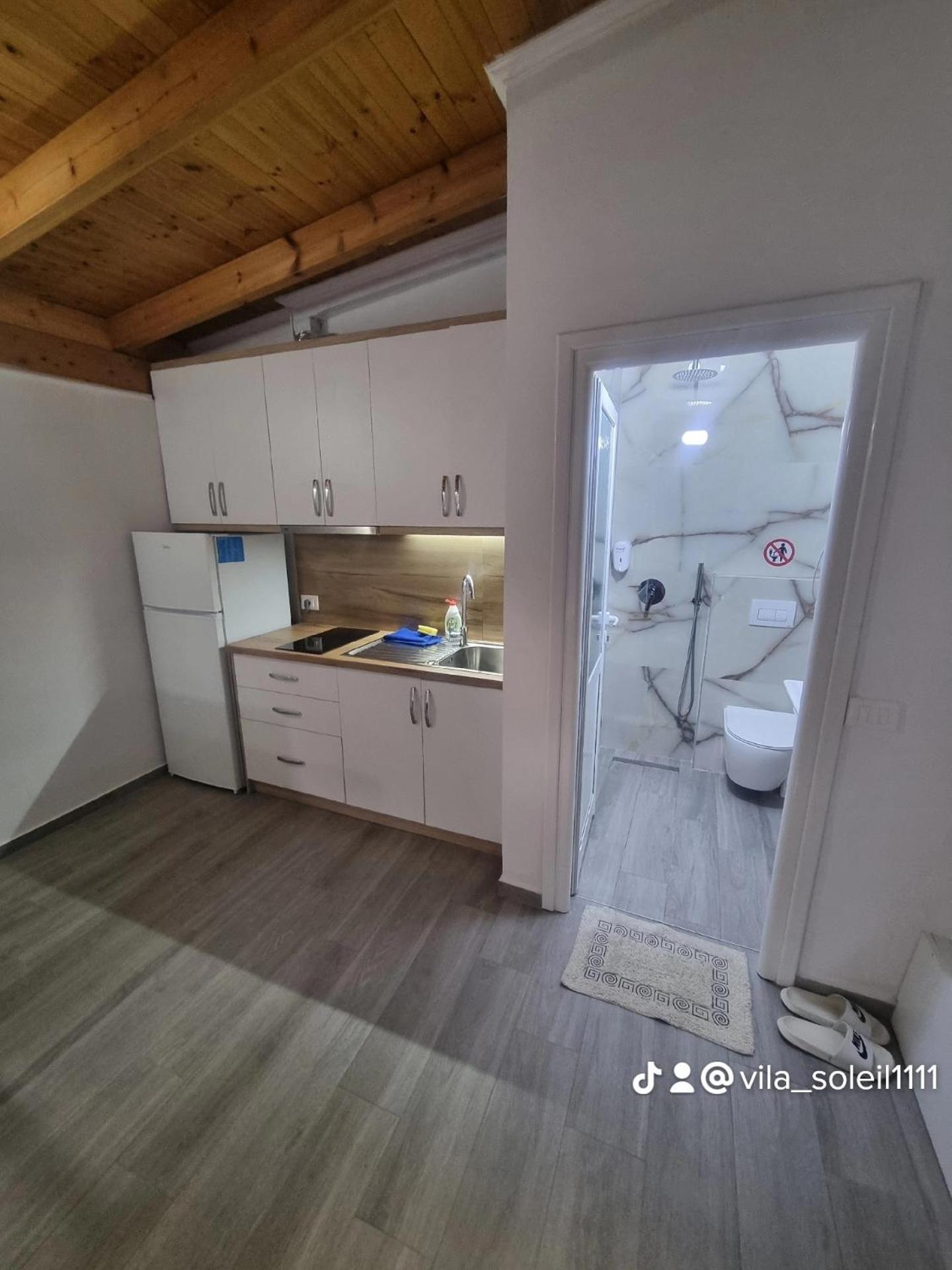 Vila Soleil Vlorë エクステリア 写真